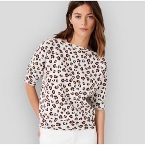 Ann Taylor Leopard Print Boat Neck Short Sleeve Knit Sweater Cream‎ Size Large
